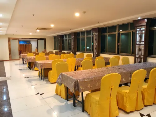 Haitao Hotel (Zhaoqing Seven Star Rock Archway Scenic Spot) Business Facilities Photos