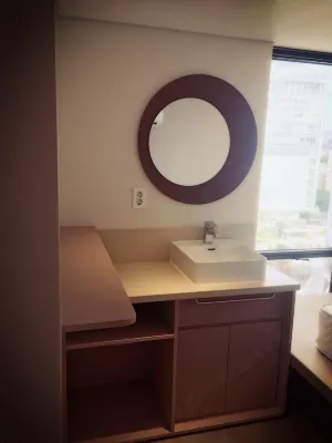 KSTAR METRO Hotel Rooms Photos