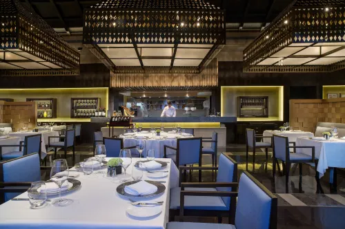 Raffles Hainan Clear Water Bay Dining Photos