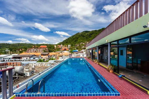 7Q Patong Beach Hotel Loisirs et amusements Photos
