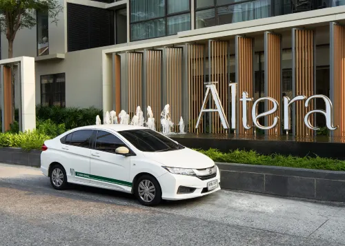 Altera Hotel and Residence Бизнес-удобства Photos