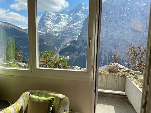 Eiger Mürren Swiss Quality Hotel Rum Photos