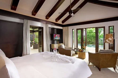 Hainan Narada Resort & Spa Perfume Bay Rum Photos