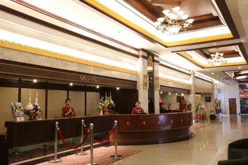 Duangtawan Hotel Chiang Mai Öffentliche Flächen Photos