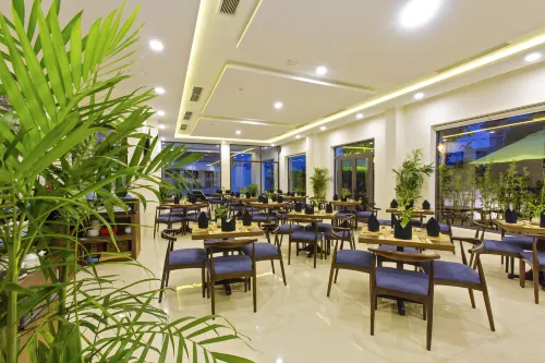 Ally Beach Boutique Hotel Hoian Питание Photos