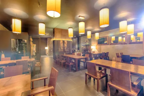 Lot 33 Boutique Hotel Dining Photos