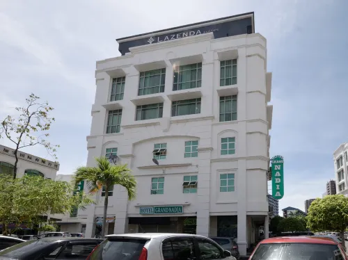 OYO 892 Hotel Grand Nadia 추천 Photos