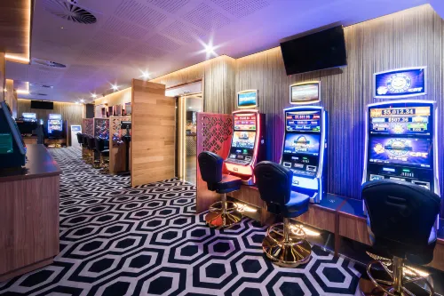 Airlie Beach Hotel Featured Photos
