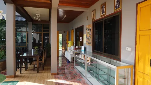 First and Frang Hotel - Koh Phangan Yleiset tilat Photos
