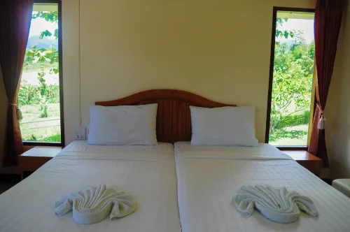 Pai Iyara Resort Zimmer Photos