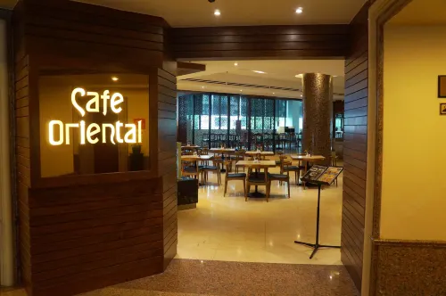 Sabah Oriental Hotel Kota Kinabalu Dining Photos