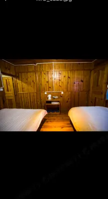 Tiger Leaping Gorge Tea-Horse Guesthouse Kamar Photos