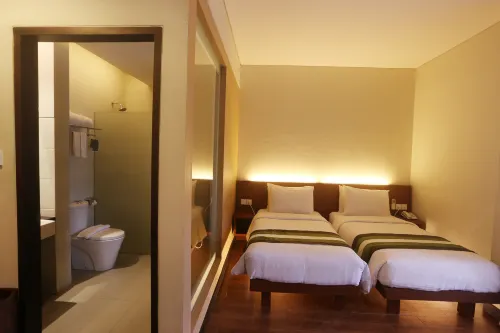 Grand Whiz Hotel Nusa Dua Bali Номера Photos
