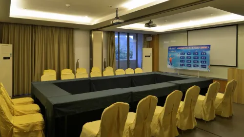Century City Badminton Club Hotel Fasilitas Bisnis Photos
