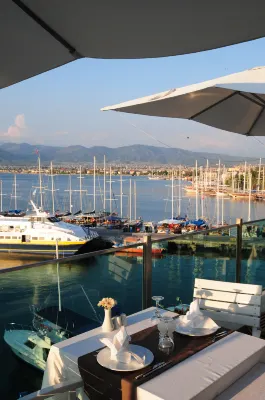 Alesta Yacht Hotel Dining Photos