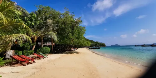Phi Phi Relax Beach Resort Featured Photos