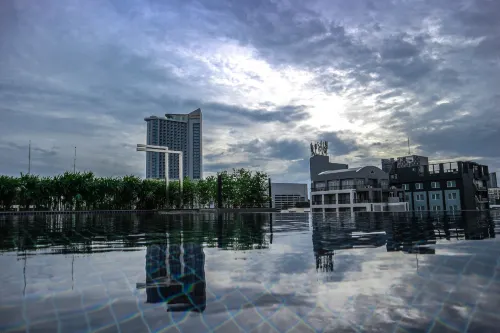 XQ Pattaya Hotel Extérieur Photos