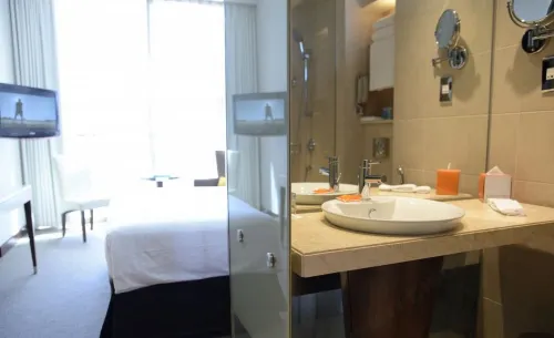 Centro Yas Island Rooms Photos