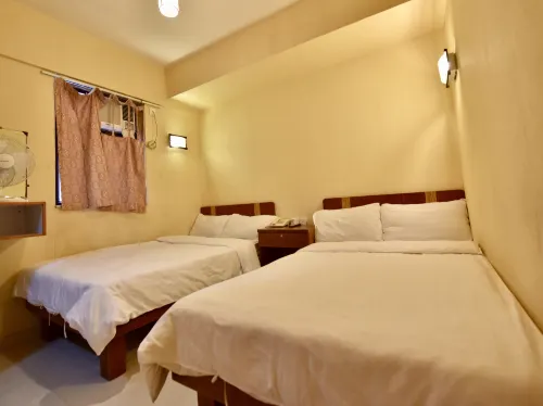 Yiu Fai Guest House Kamar Photos