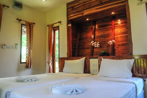 Pai Iyara Resort Zimmer Photos