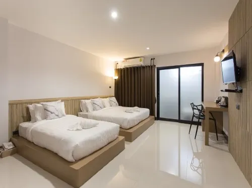 Well Timed Hotel Unggulan Photos