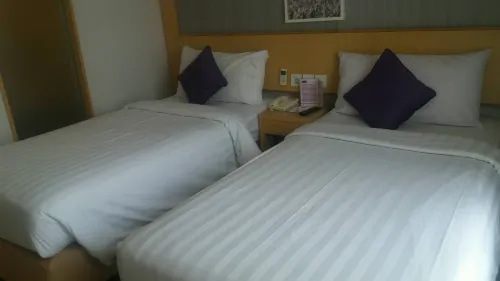 Quest Hotel Kuta Bali  by Aston Номера Photos