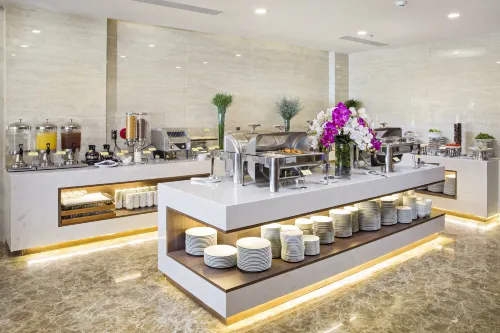 Alisia Beach Hotel Da Nang Makanan Photos