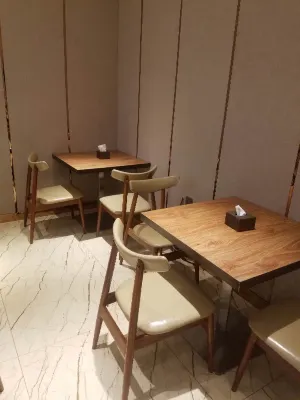 Jiangwan Hotel (Harbin Central Street Flood Control Memorial Tower) Photos