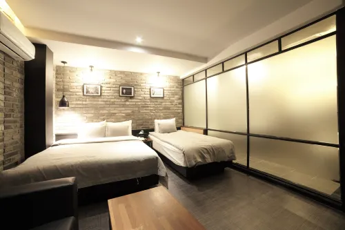 The Last Hotel Nampo Rooms Photos