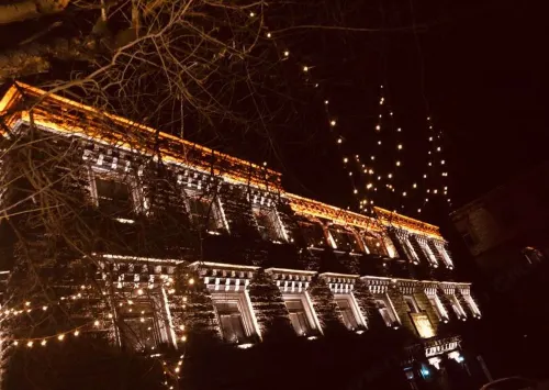 Yading Totem Boutique Inn Udvendigt Photos