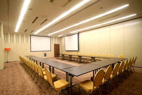 Corso Hotel Pécs Business Photos