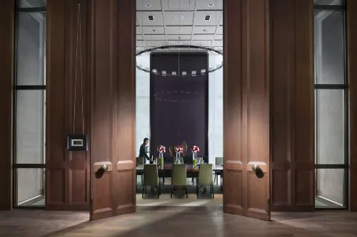 Mandarin Oriental Guangzhou Business Facilities Photos