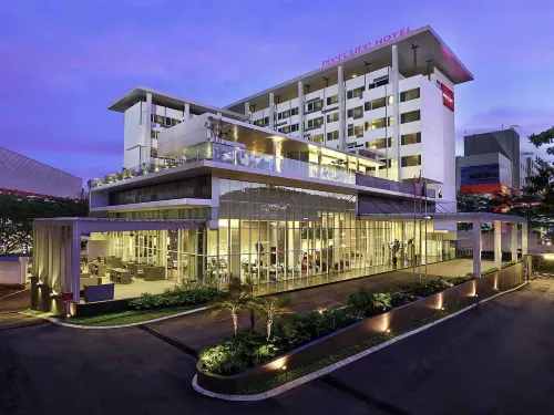 Mercure alam sutera Unggulan Photos