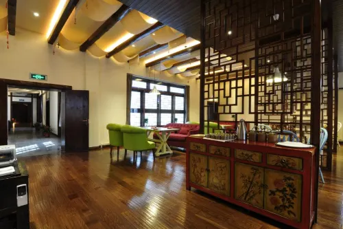 Great Wall Academy Inn Destacadas Photos