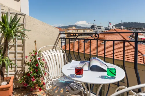 Hotel le Grimaldi by Happyculture Spisning Photos