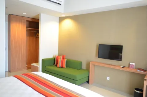 Kyriad Hotel Airport Jakarta Zimmer Photos
