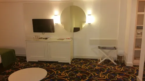 Oscar Resort Hotel Rooms Photos