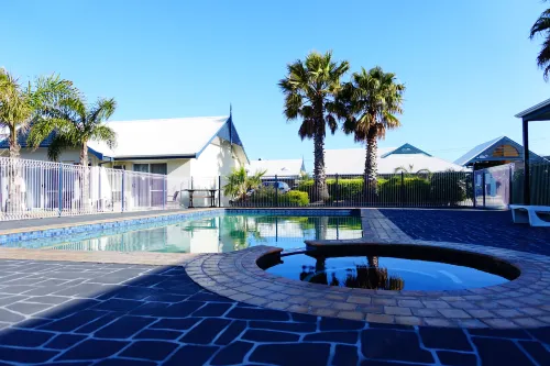 Torquay Tropicana Motel Leisure & Recreation Photos