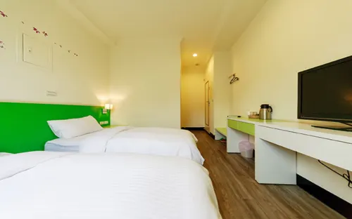 Backpackers Inn Rooms Photos
