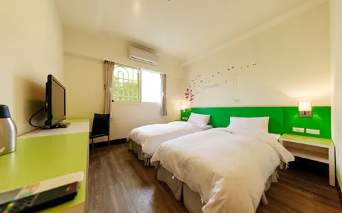 Backpackers Inn Rooms Photos
