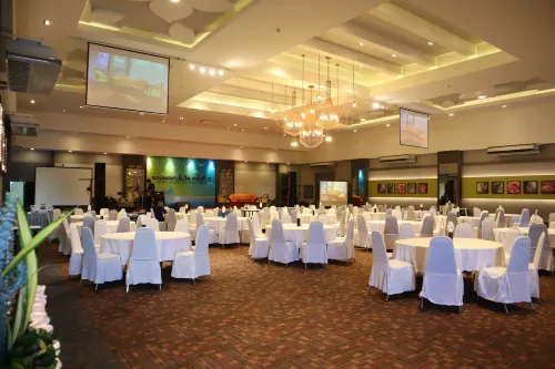 Hua Hin Grand Hotel and Plaza Geschäftseinrichtungen Photos