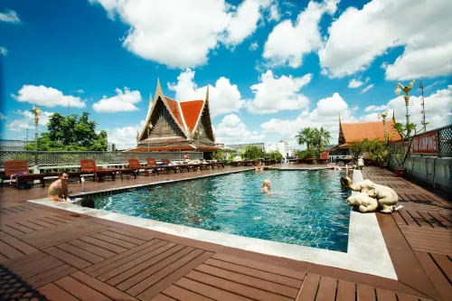 D&D Inn Khaosan Featured Photos