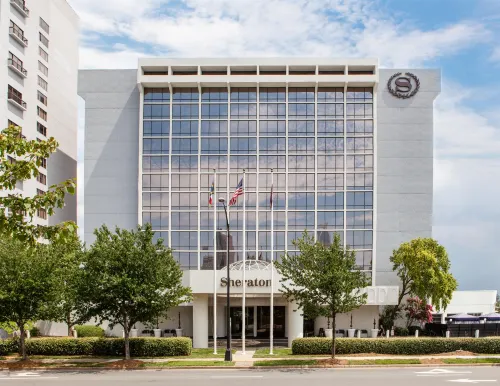 Sheraton Charlotte Hotel Exterior Photos