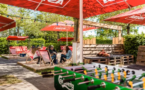 Generator Berlin Prenzlauer Berg Semester och rekreation Photos