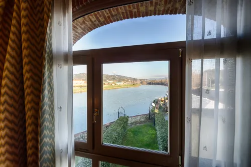 Hotel Mulino di Firenze, WorldHotels Crafted Rum Photos