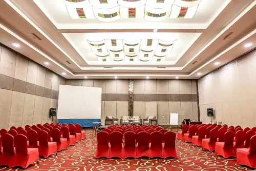 ASTON Imperial Bekasi Hotel & Conference Center Unggulan Photos
