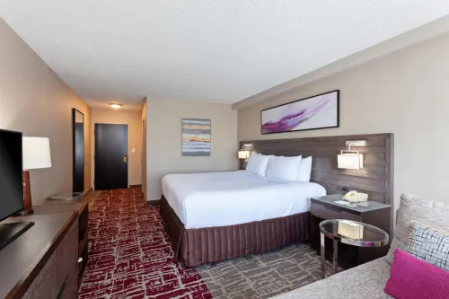 Crowne Plaza Silicon Valley N - Union City Rooms Photos