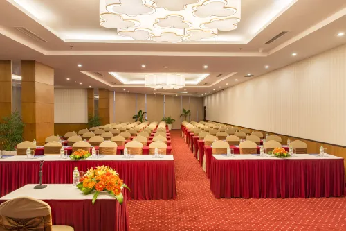 Muong Thanh Grand Nha Trang Hotel Питание Photos