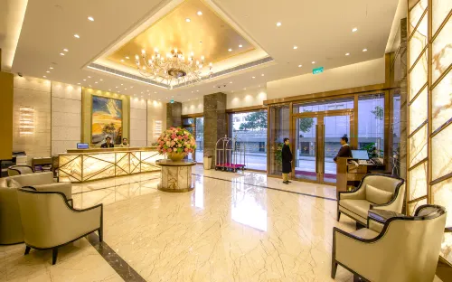 Royal Dragon Hotel Empfohlen Photos
