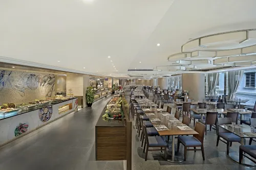 The Kowloon Hotel Dining Photos